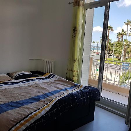 Studio With Sea View For 2 People Τουλόν Εξωτερικό φωτογραφία