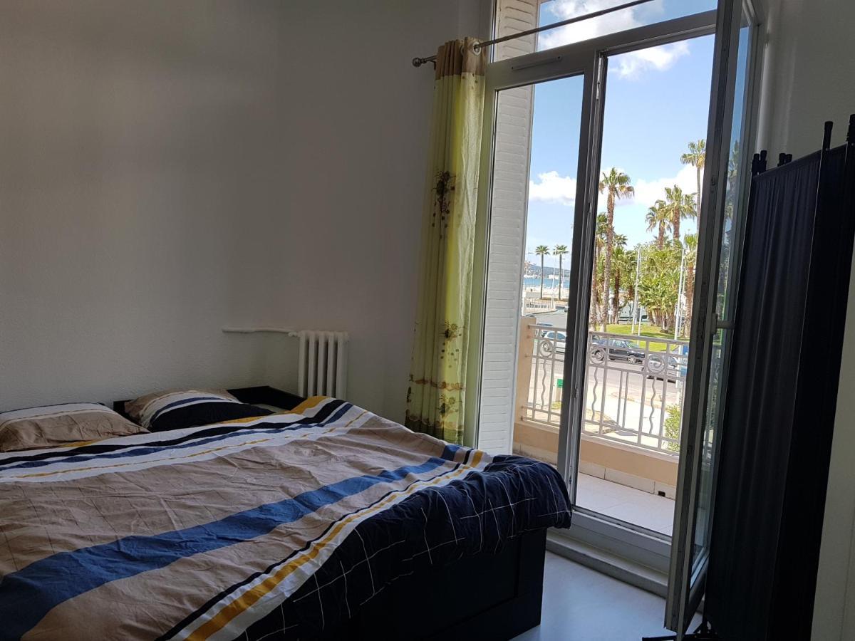 Studio With Sea View For 2 People Τουλόν Εξωτερικό φωτογραφία
